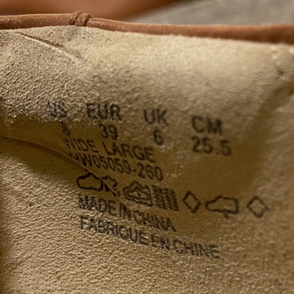 Hush puppies short heels - Picture 6 of 8